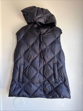 Max Mara Frutto down puffer vest hooded Navy